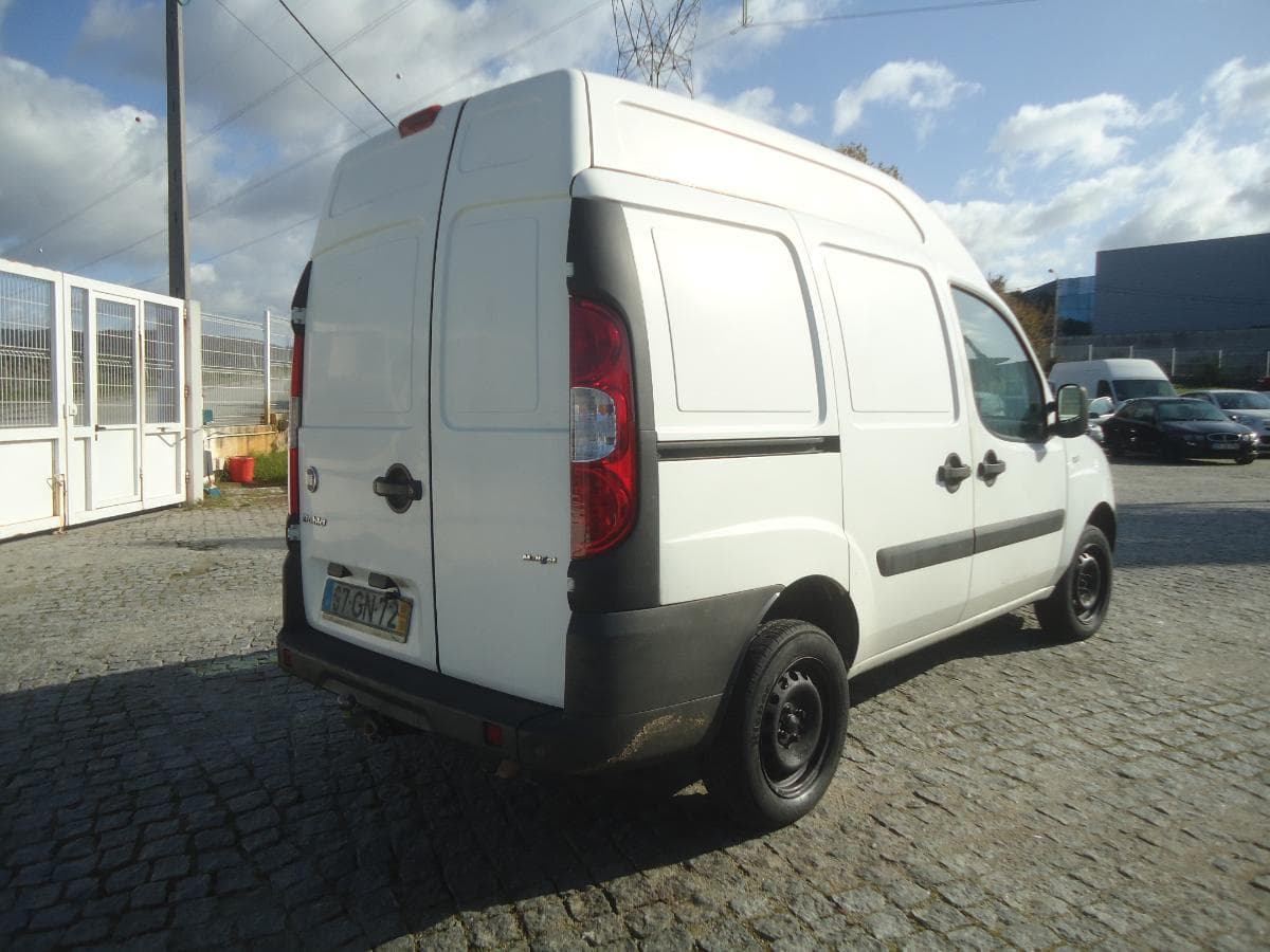 Fiat Doblo 1.9 JTD — imagem 6