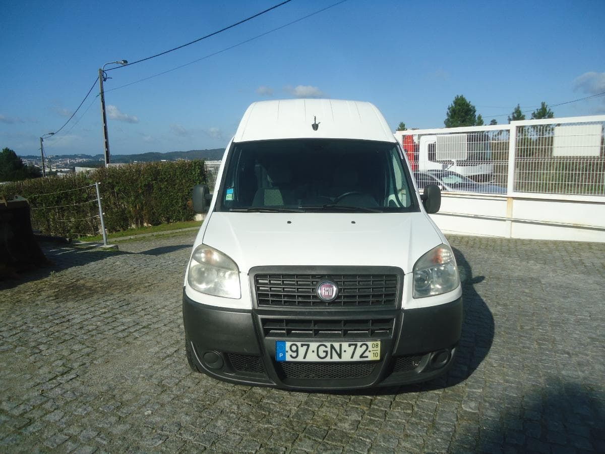 Fiat Doblo 1.9 JTD — imagem 2