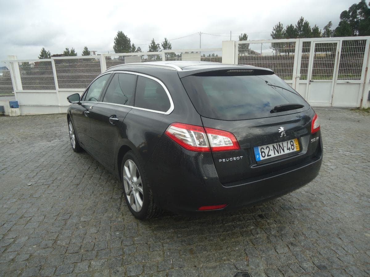 Peugeot 508 SW 2.0 HDI · Ano 2013 — imagen 6