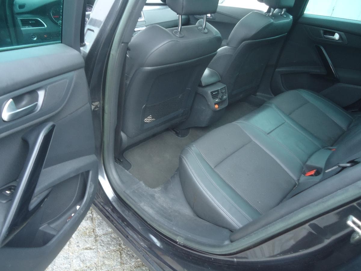 Peugeot 508 SW 2.0 HDI · Ano 2013 — imagen 16