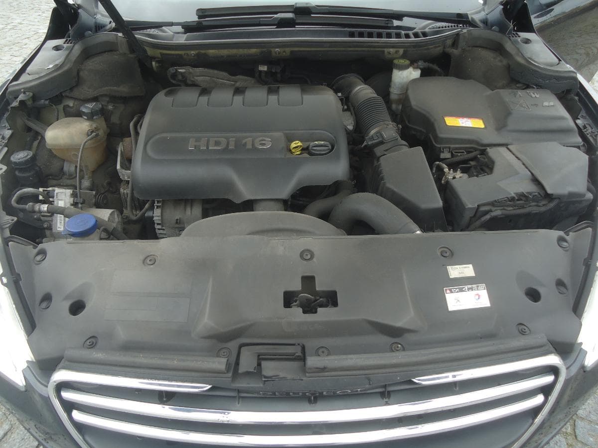 Peugeot 508 SW 2.0 HDI · Ano 2013 — imagen 18