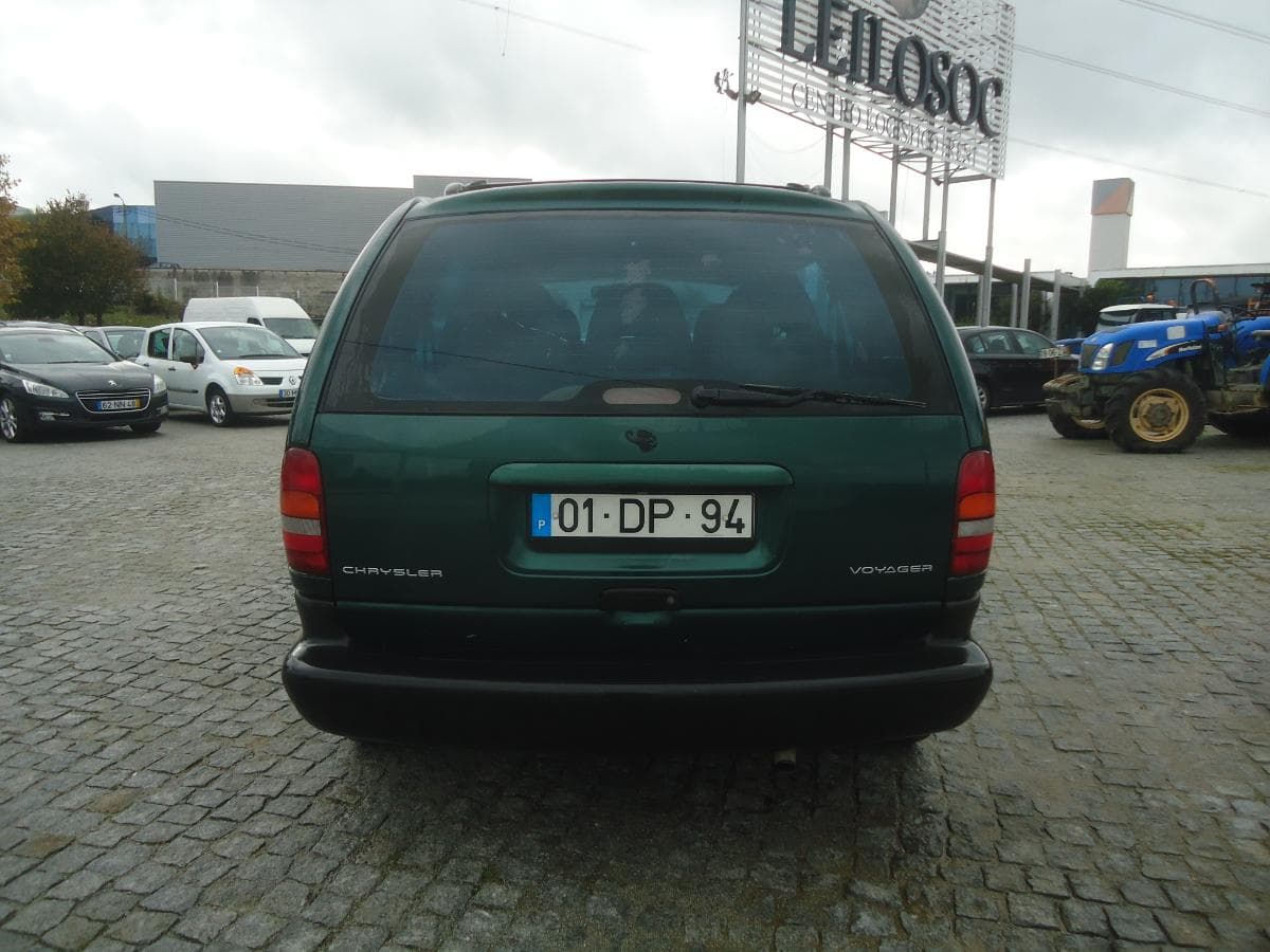 Chrysler Voyager 2.0 — image 5