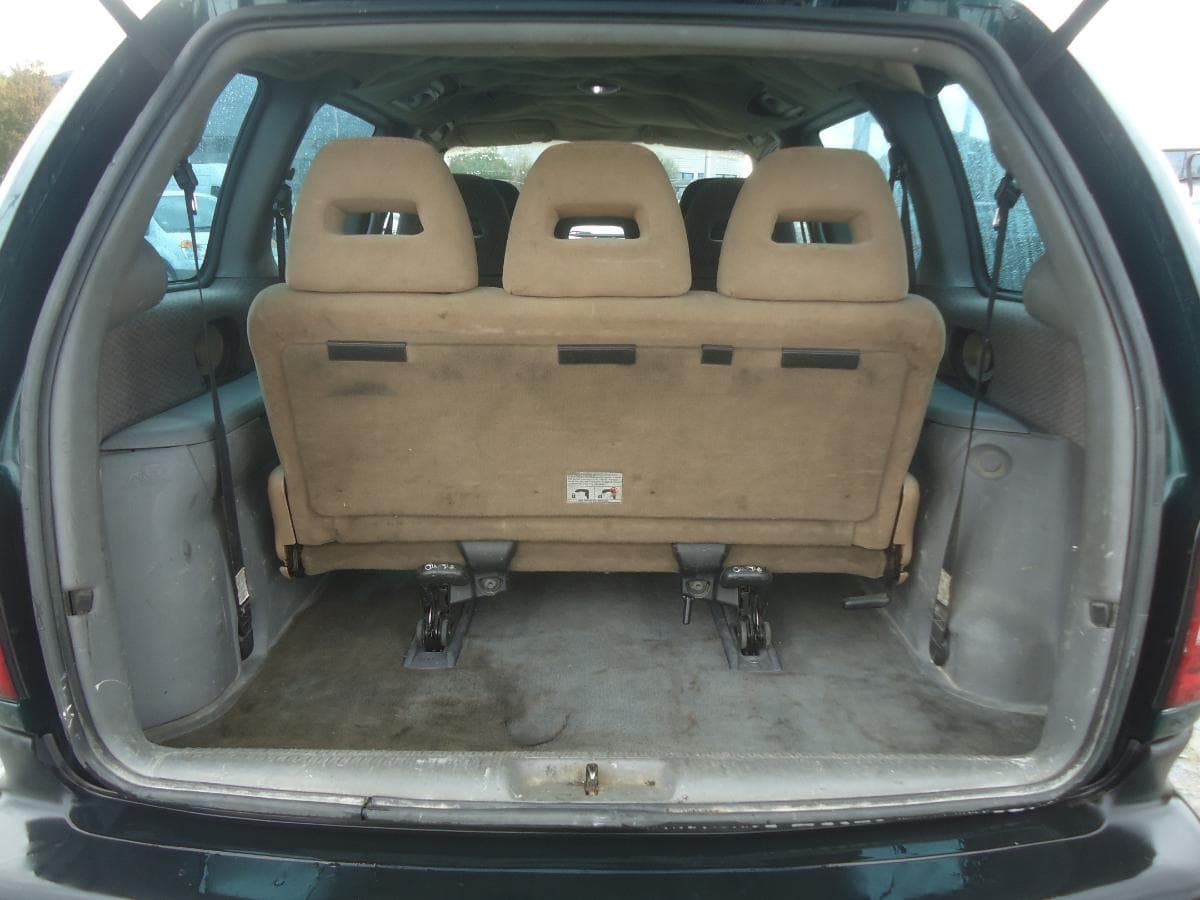 Chrysler Voyager 2.0 — image 15