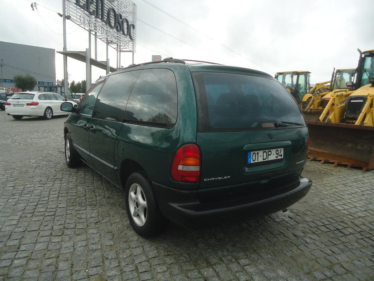 Chrysler Voyager 2.0 — image 4