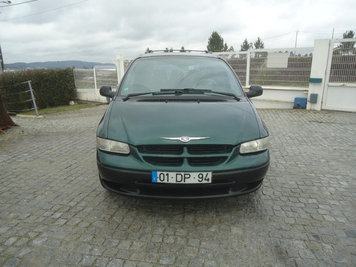 Chrysler Voyager 2.0 — image 2