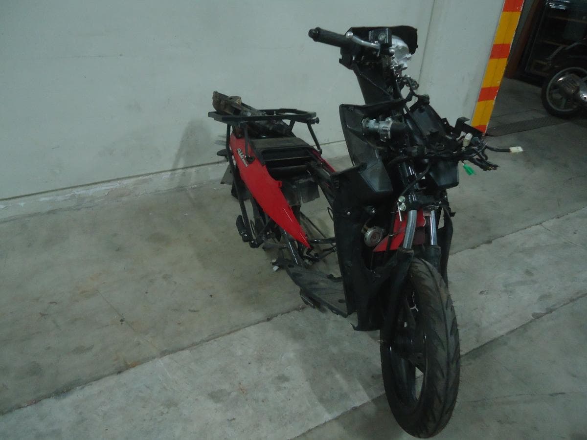 Motocicleta Suzuki — imagen 3