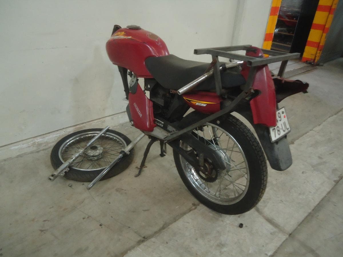 Motociclo Honda — image 5