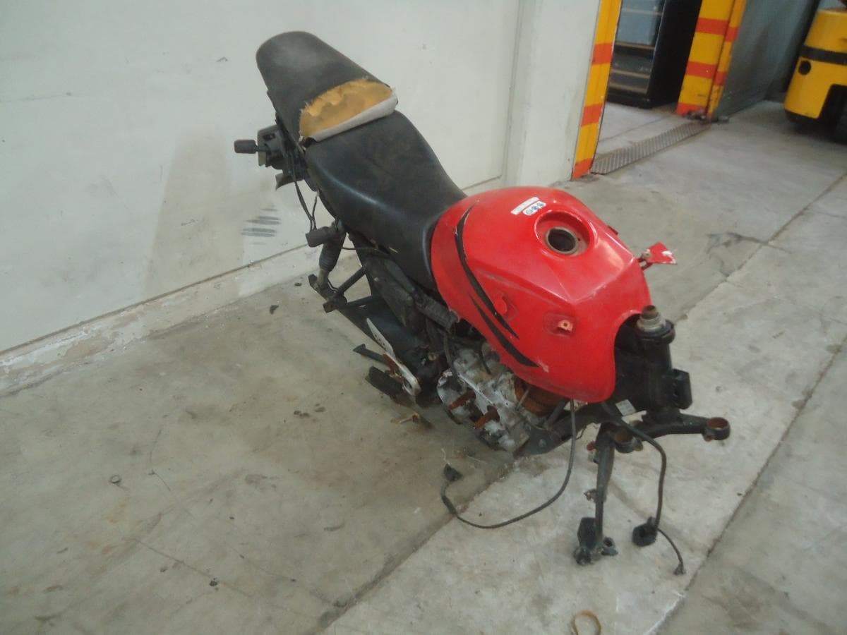 Motocicleta Honda — imagen 3