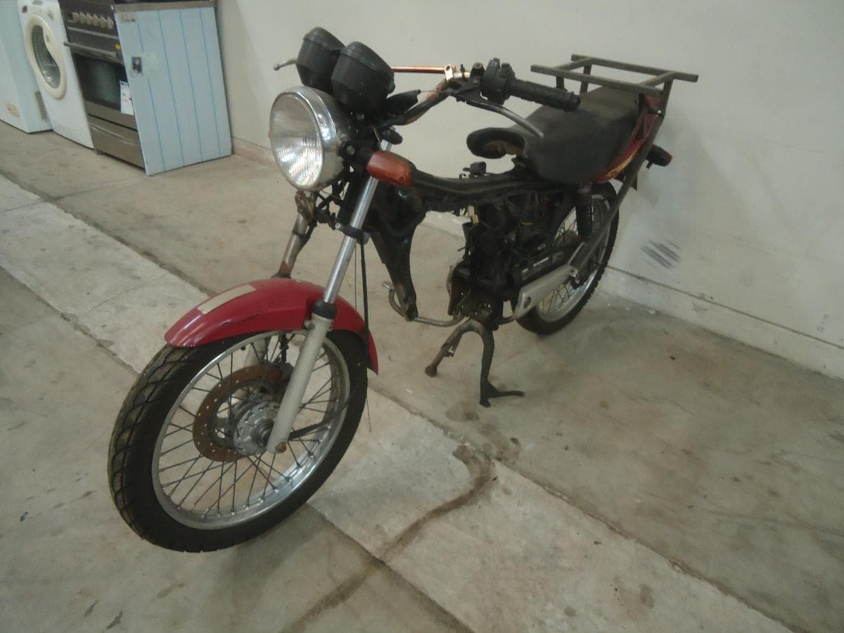 Motocicleta Honda — imagen 3