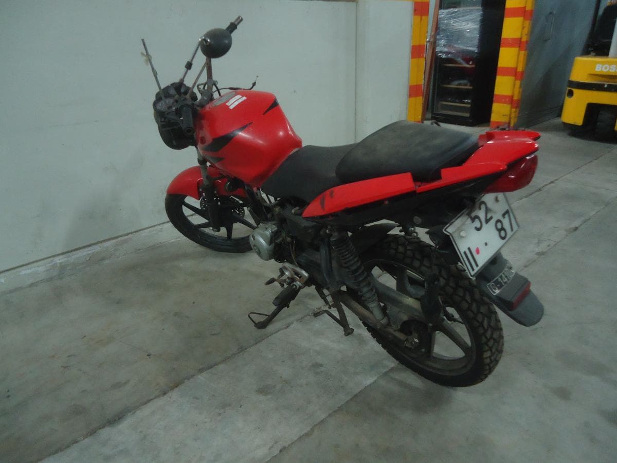 Motocicleta Honda — imagen 4