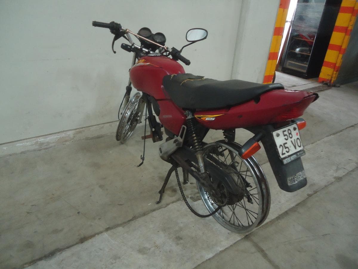 Motociclo Honda — imagem 4