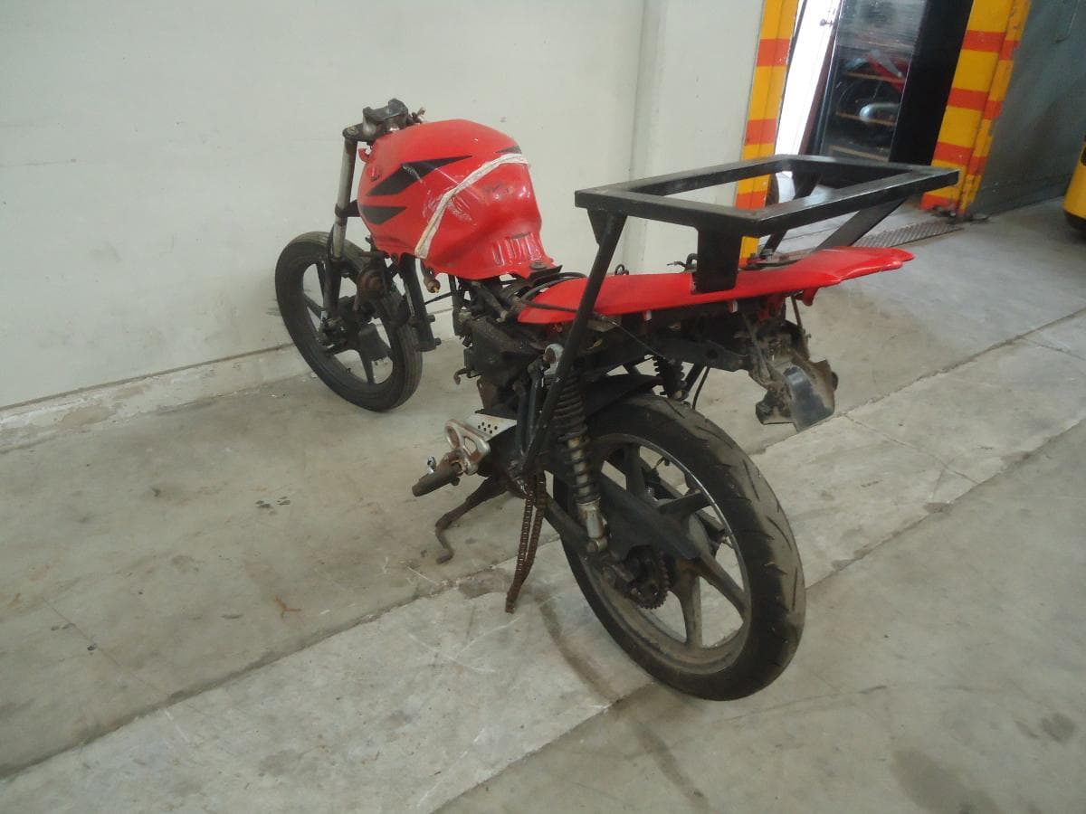 Motocicleta Honda — imagen 6