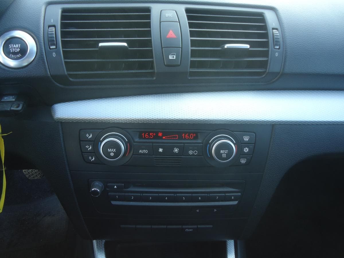 BMW 118 D — imagem 13
