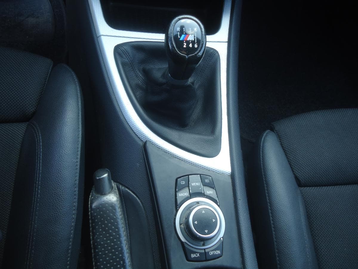 BMW 118 D — imagem 16