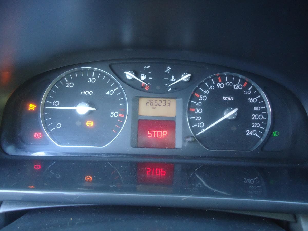 Renault Laguna 1.9 DCI — imagen 12