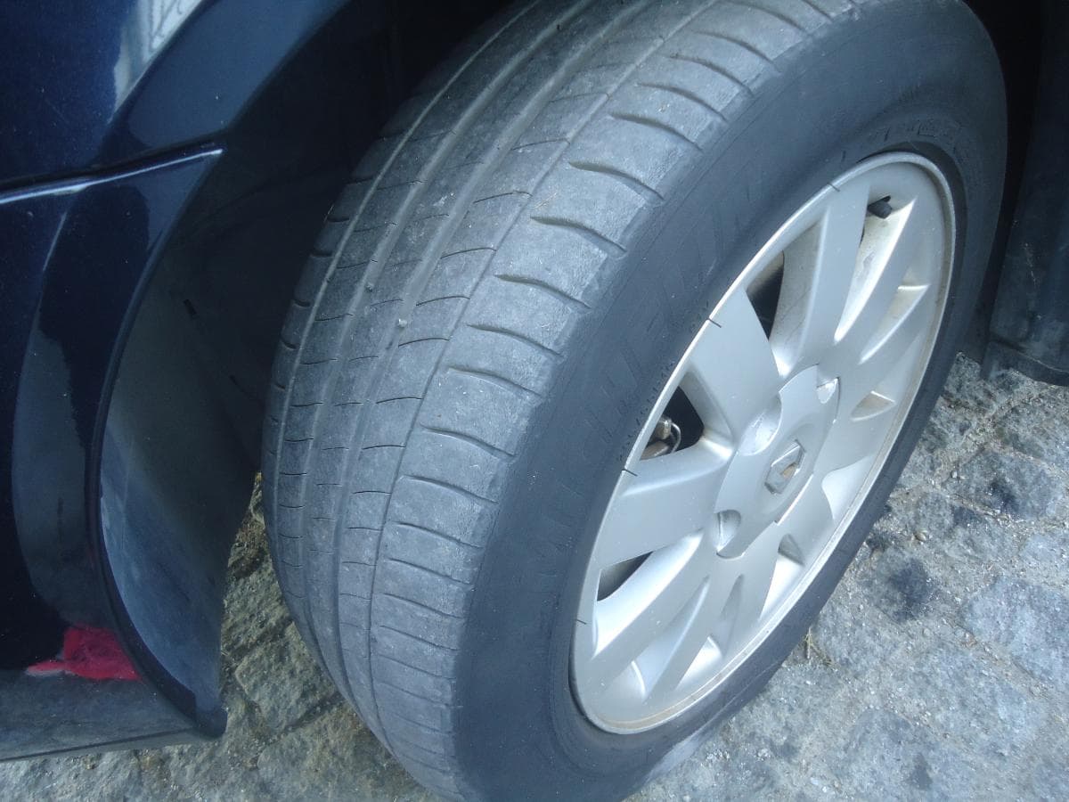 Renault Laguna 1.9 DCI — imagen 21
