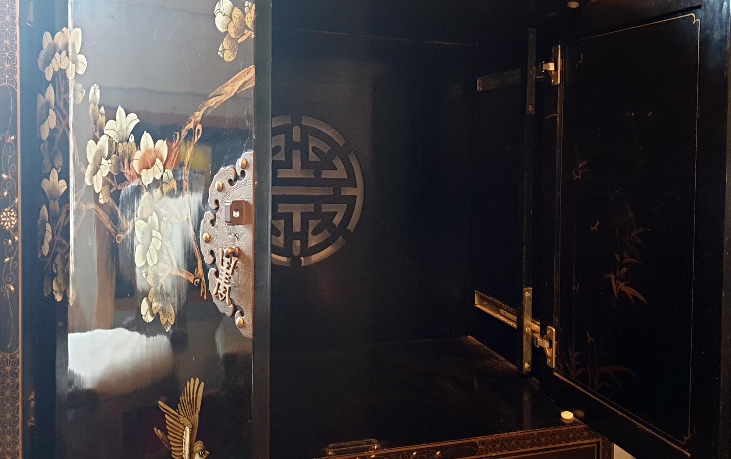 Bar Chinês Lacado — imagem 5