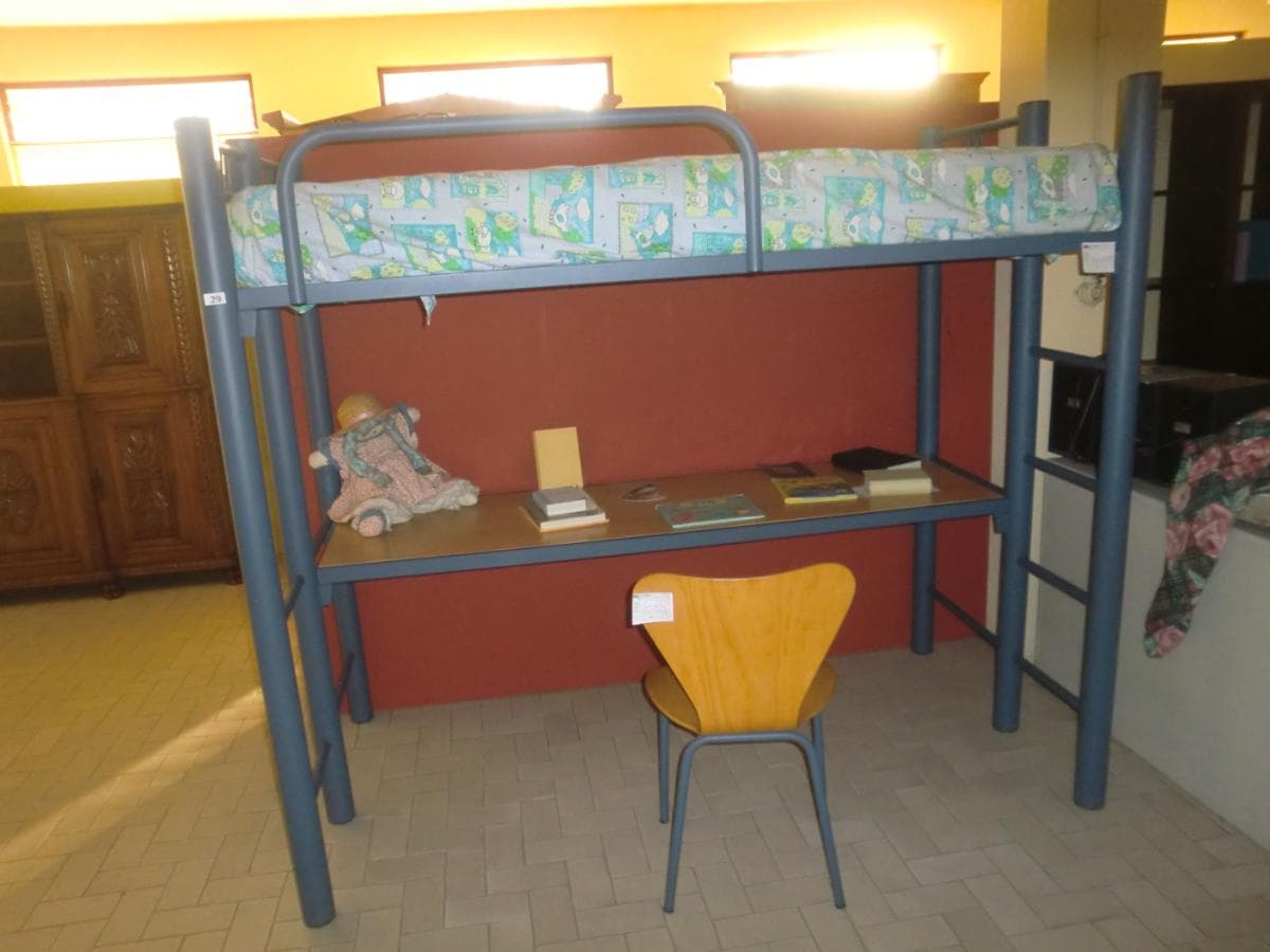 Mobiliario — imagen 1