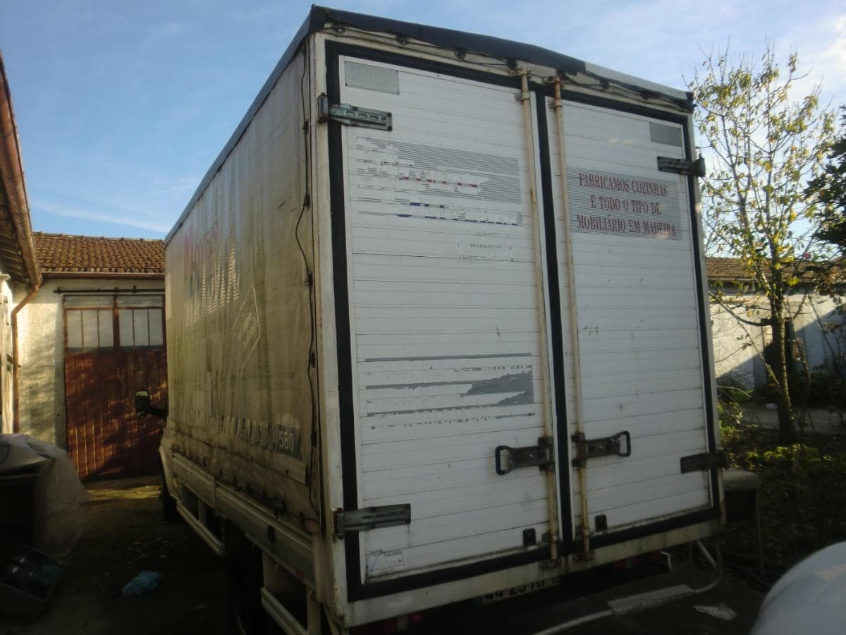 Ford Transit — imagen 3
