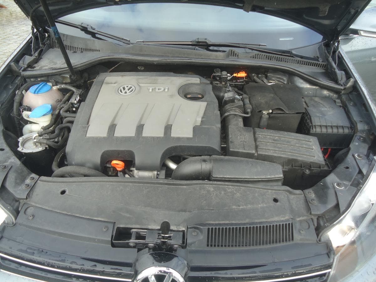 Volkswagen Golf Variant 1.6 TDI — imagem 18