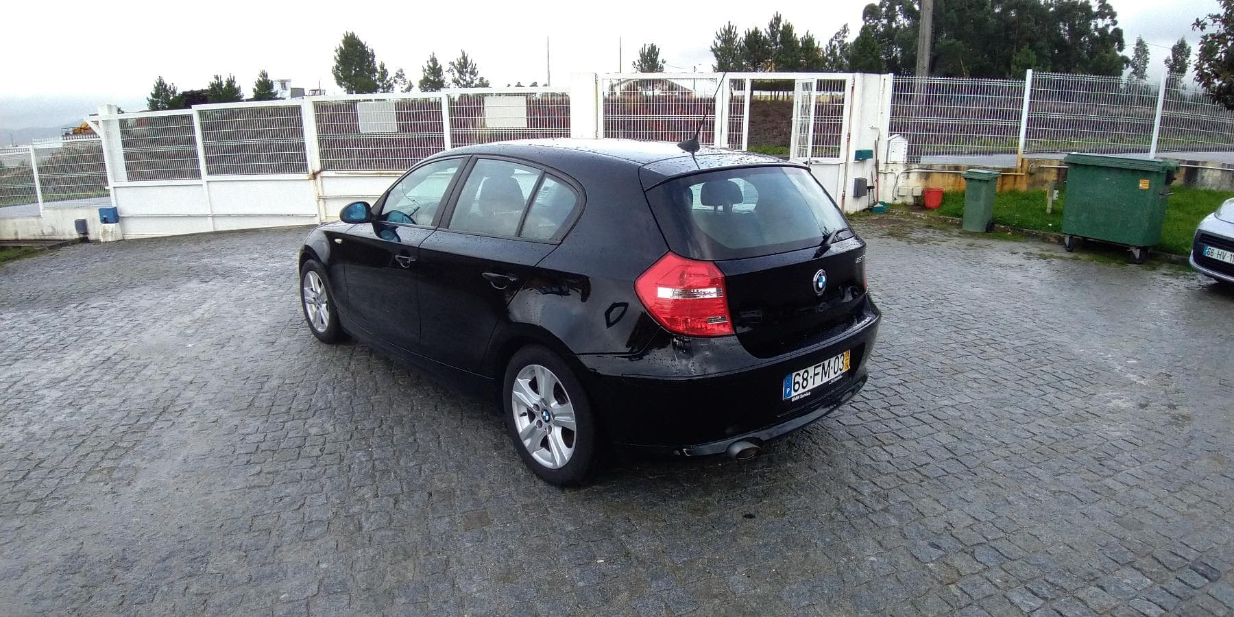 BMW 120 D · Ano 2008 — imagem 6