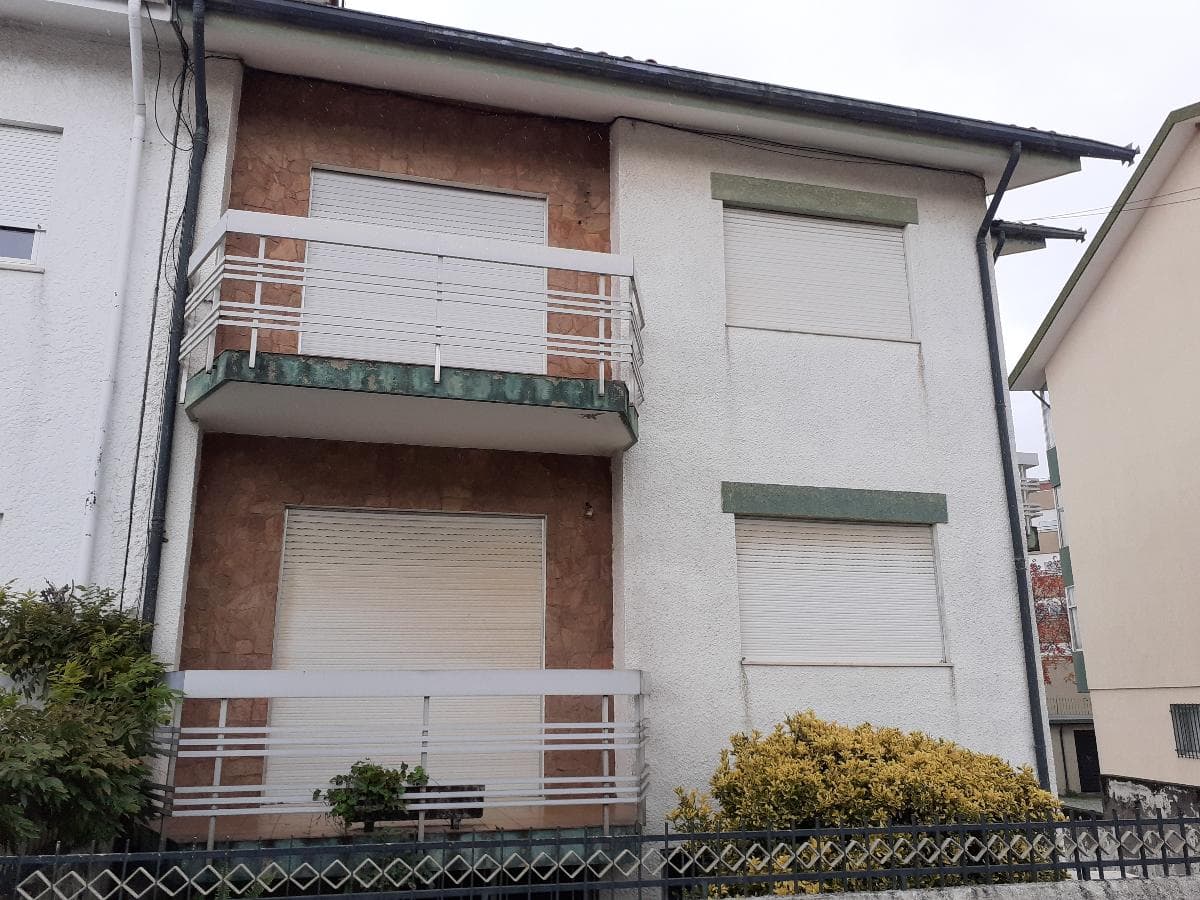Moradia V4 · Vila Nova de Gaia — imagem 1