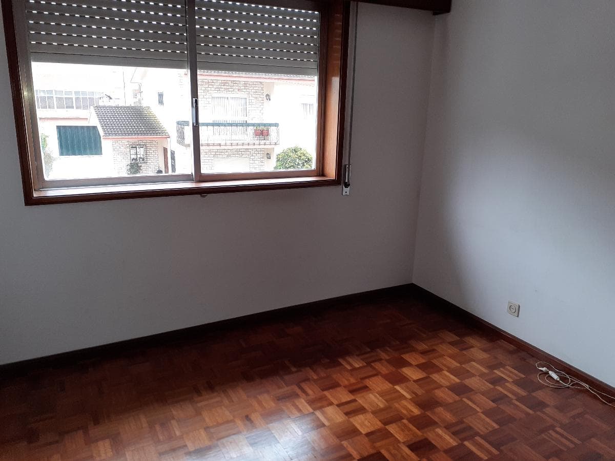 Moradia V4 · Vila Nova de Gaia — imagem 5