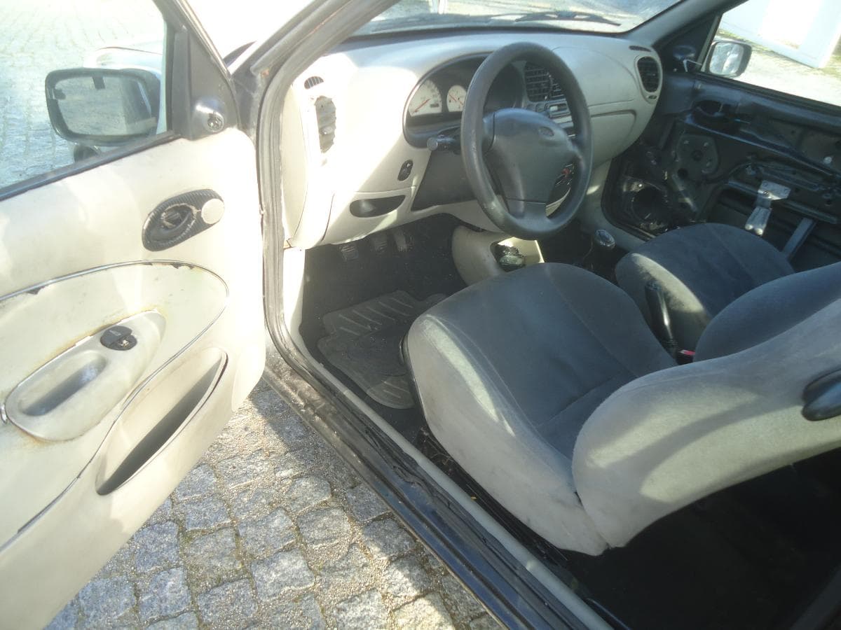Ford Fiesta 1.2 — imagen 7