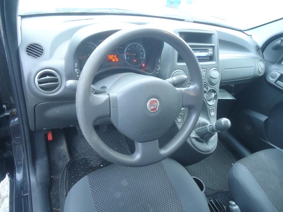 Fiat Panda 1.3 Multijet — imagem 12