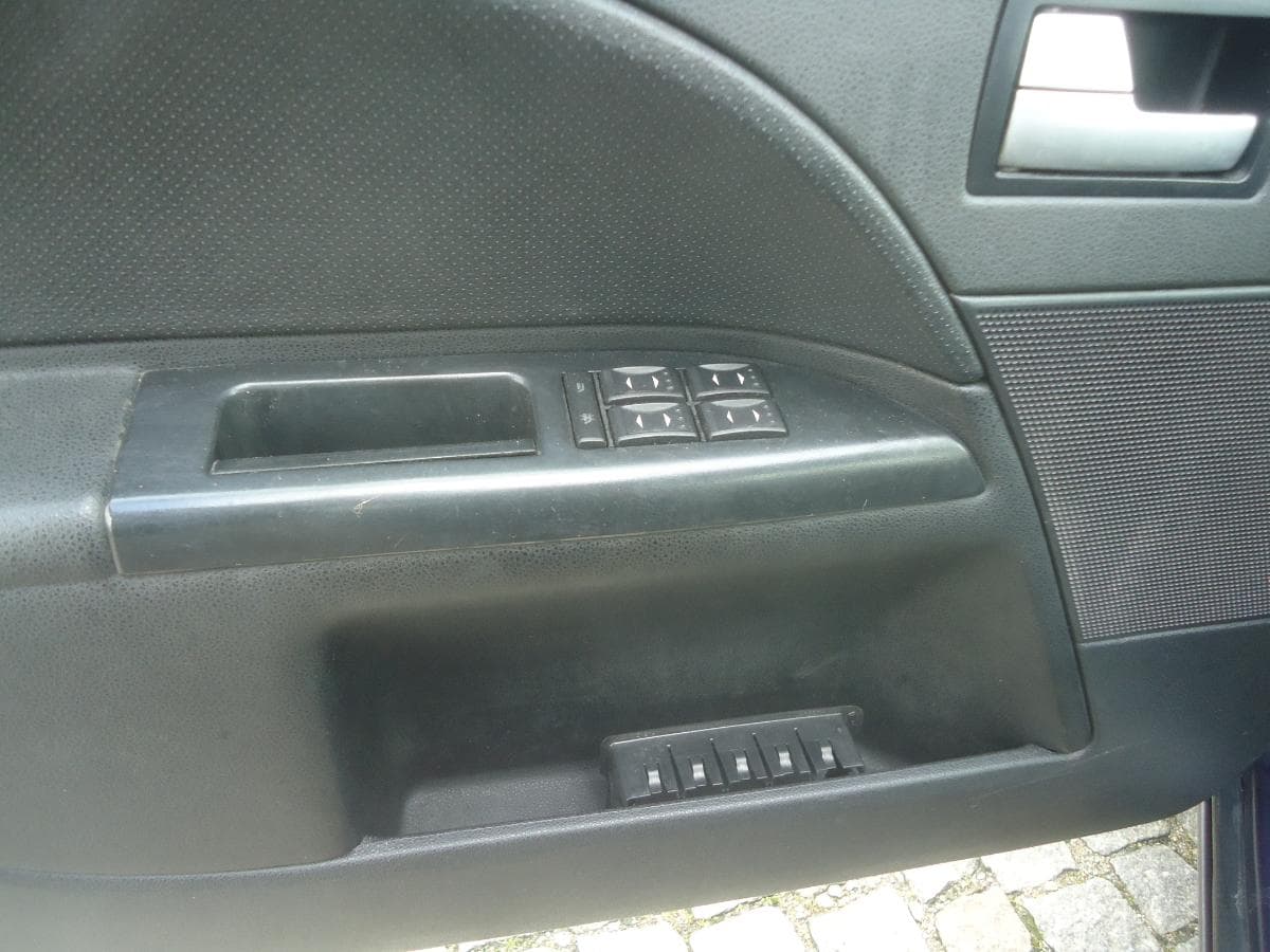 Ford Mondeo 2.0 TDCI — image 9