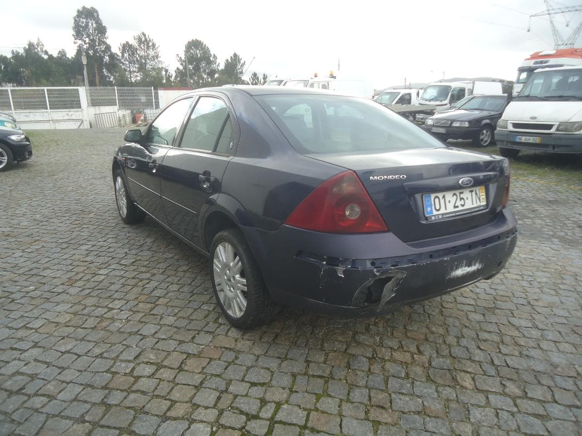 Ford Mondeo 2.0 TDCI — image 4