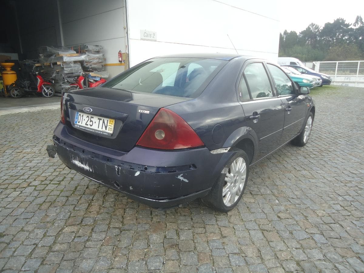 Ford Mondeo 2.0 TDCI — image 6