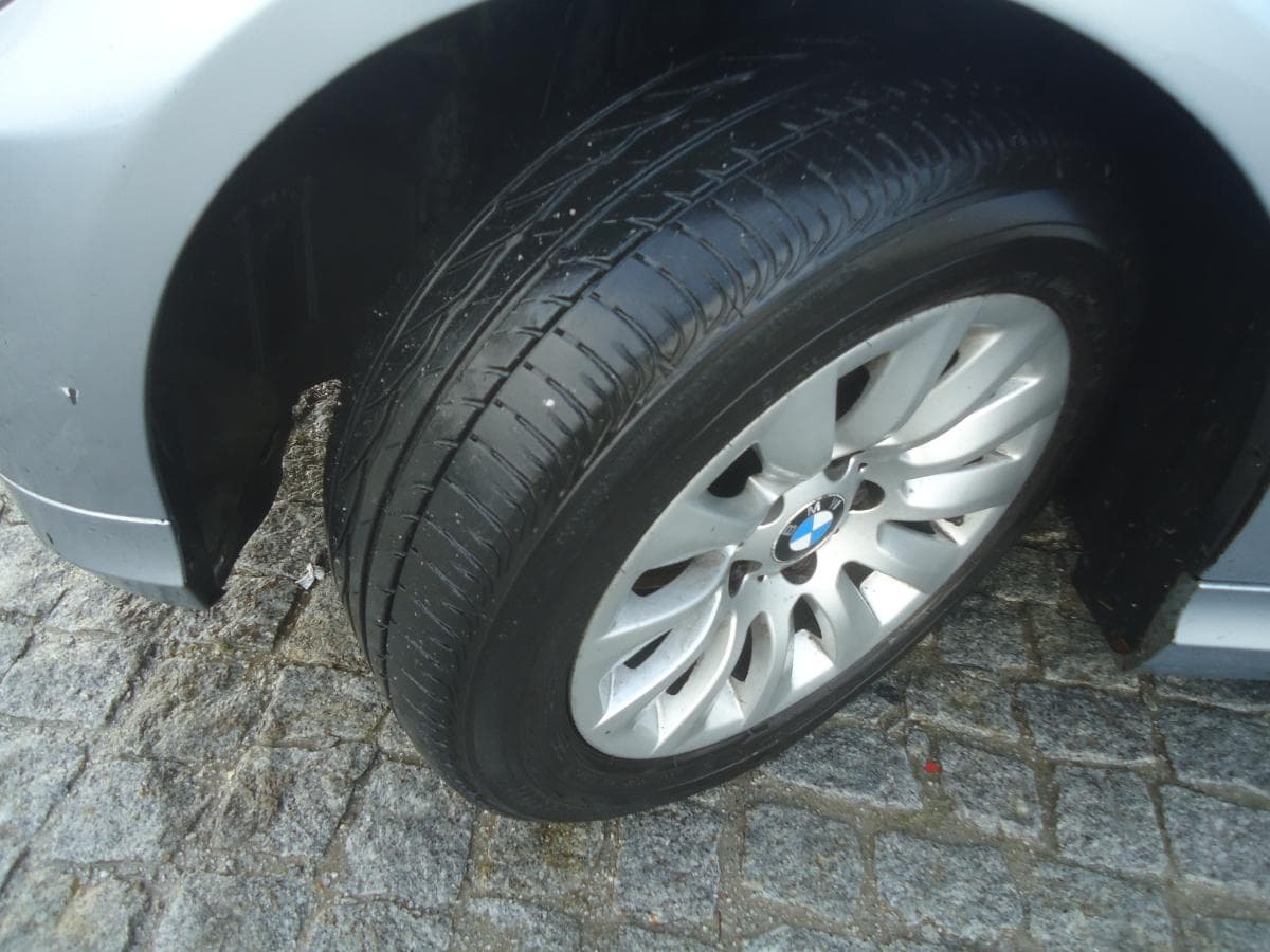 BMW 318 D — imagen 18
