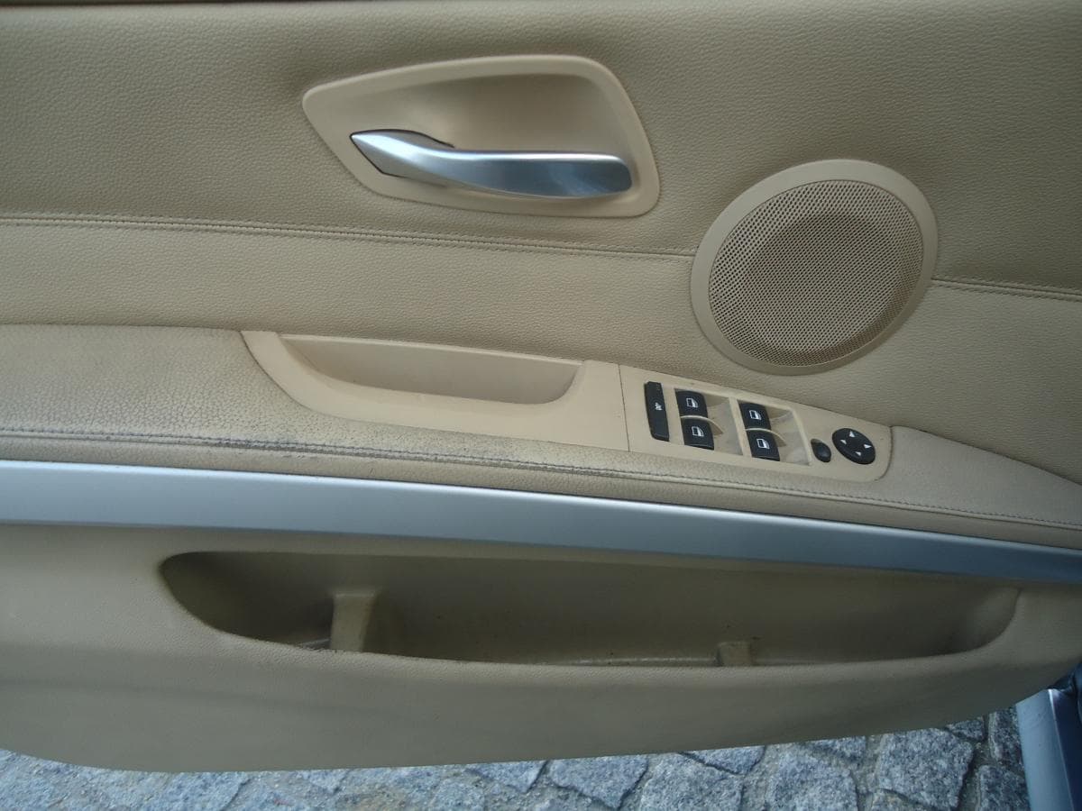 BMW 318 D — imagen 9