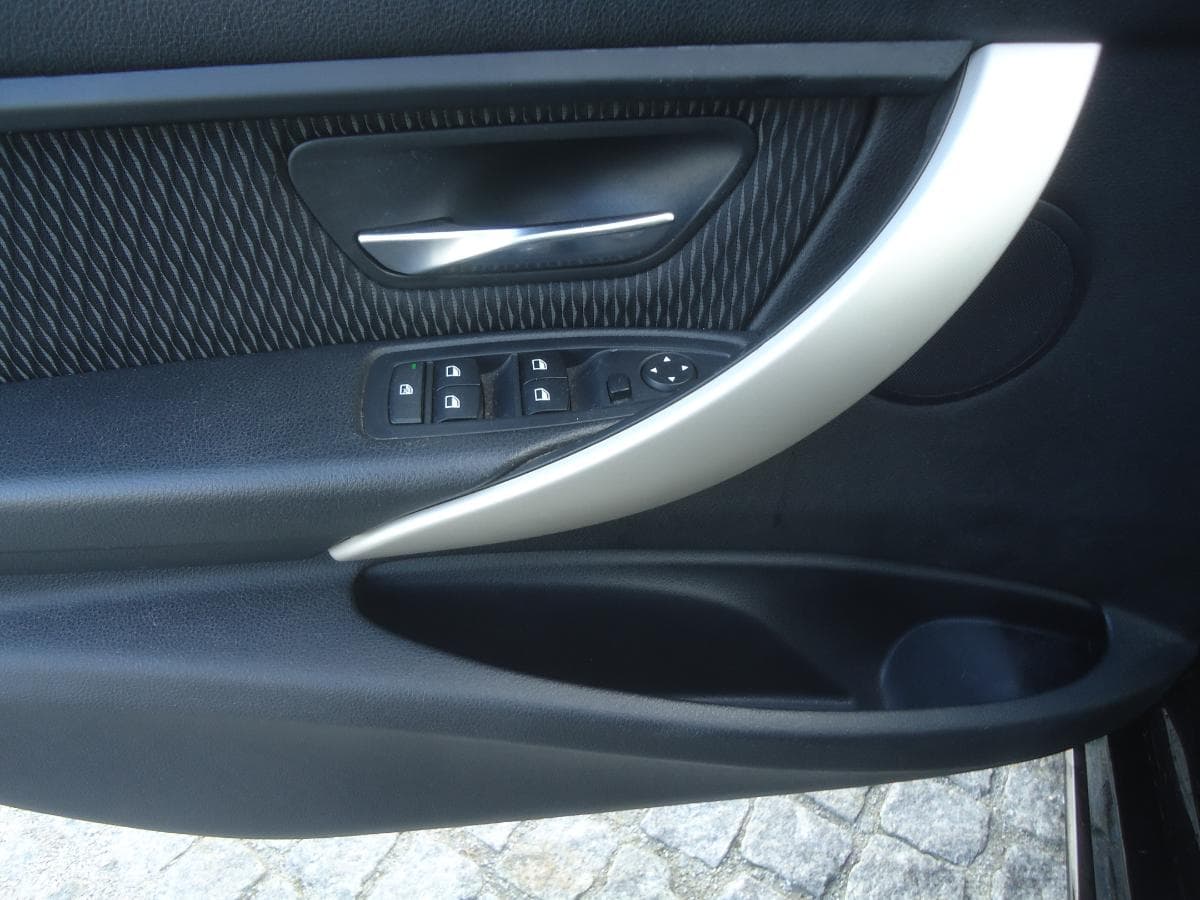 BMW 318 D Touring — imagen 9