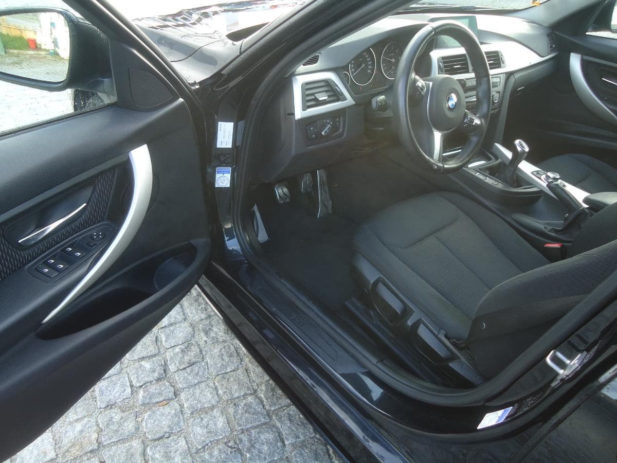 BMW 318 D Touring — imagen 7