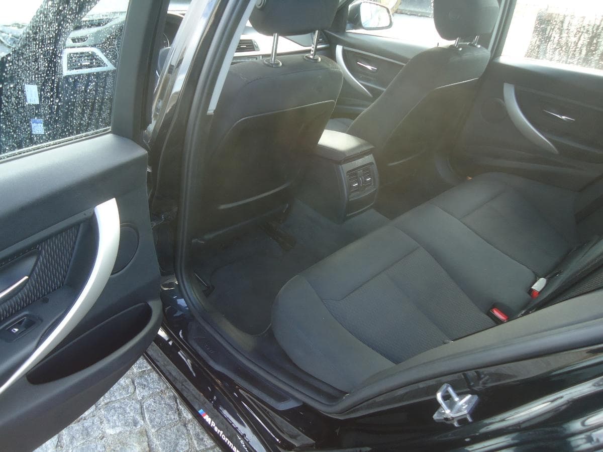 BMW 318 D Touring — imagen 15