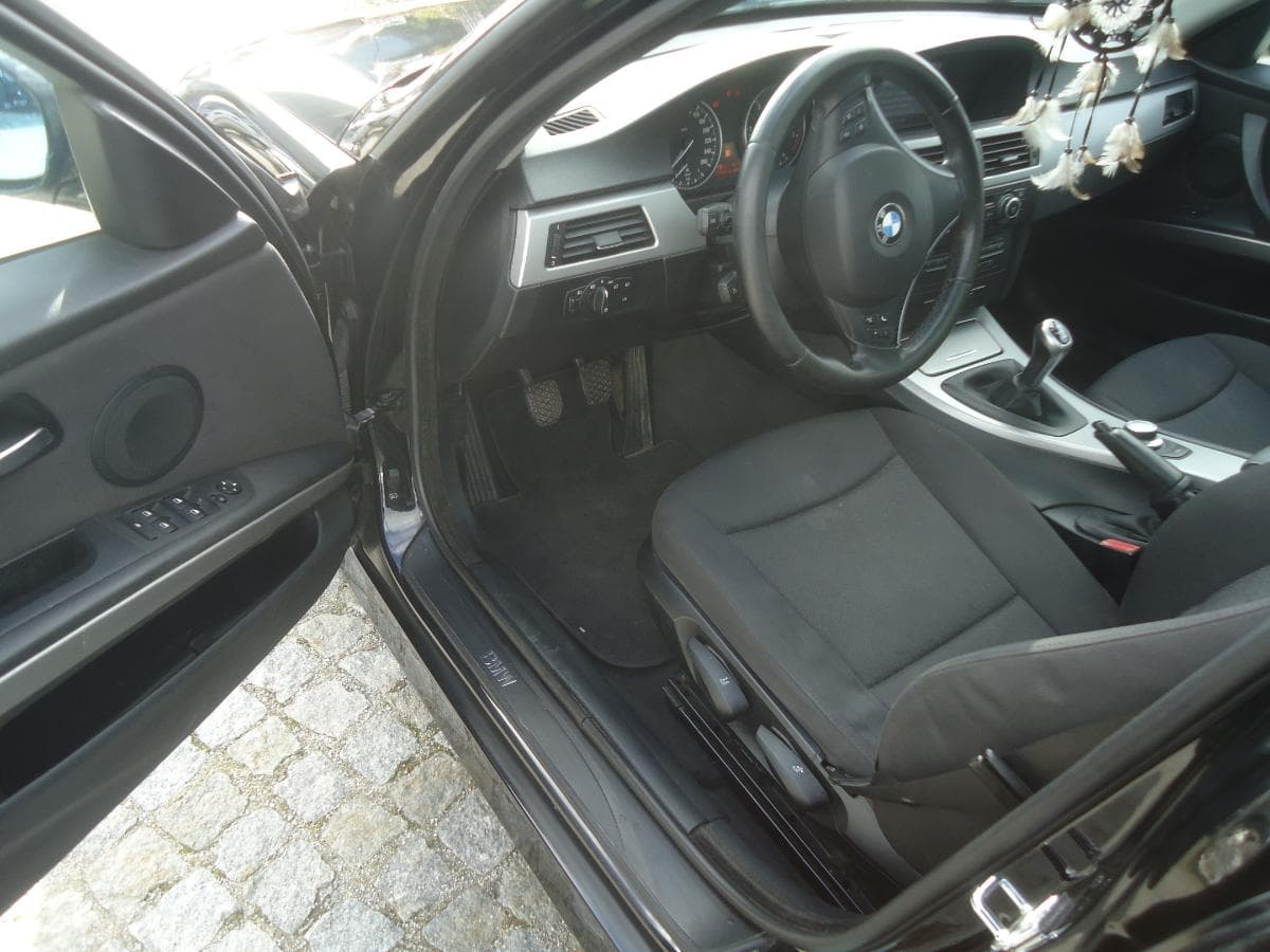 BMW 318 D Touring — imagen 7