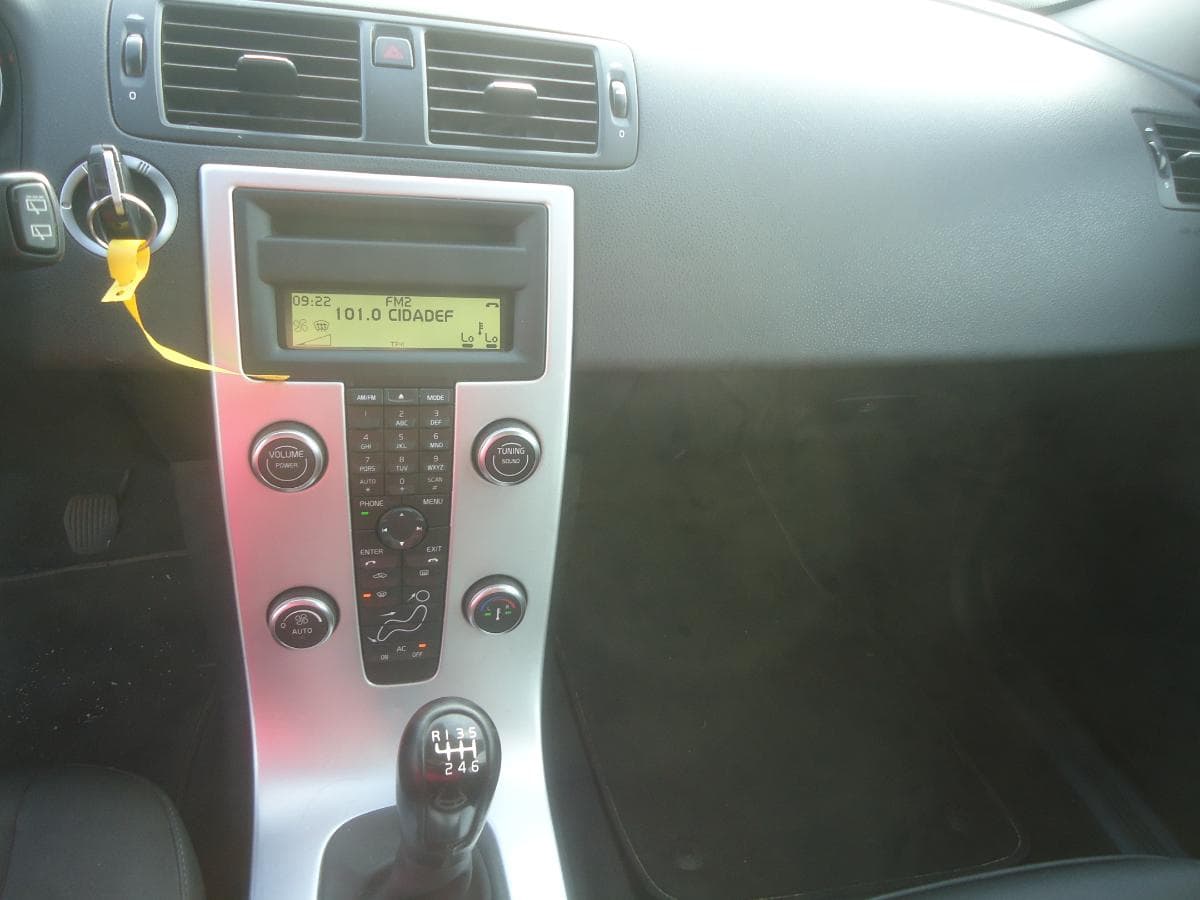 Volvo V50 — image 12
