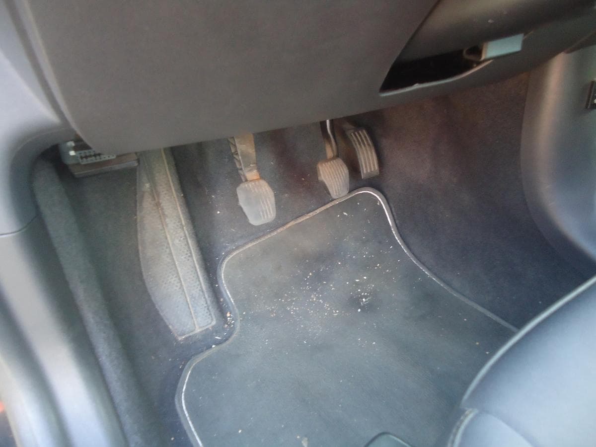 Volvo V50 — image 13