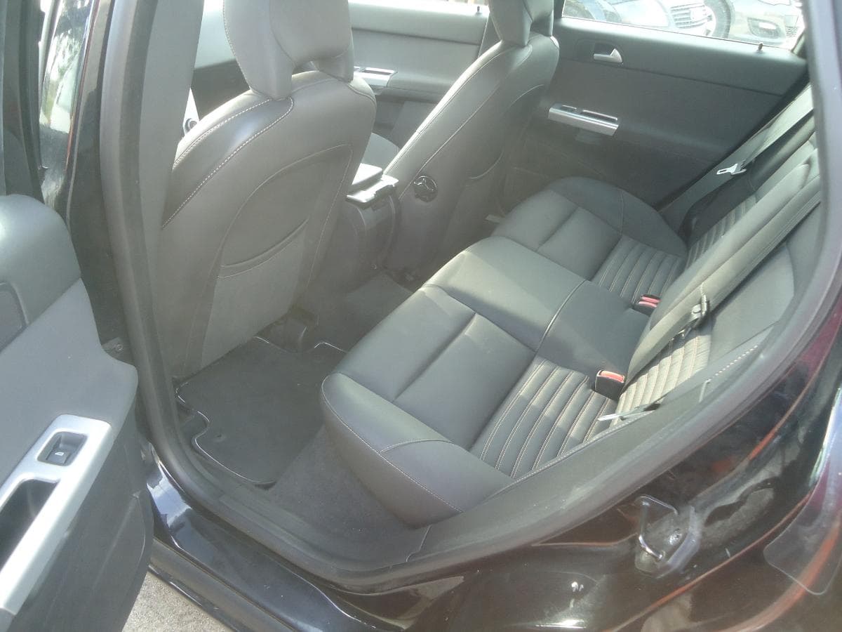Volvo V50 — image 15