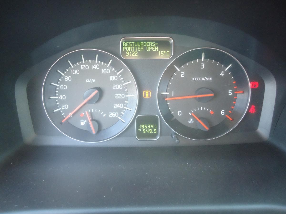 Volvo V50 — image 11