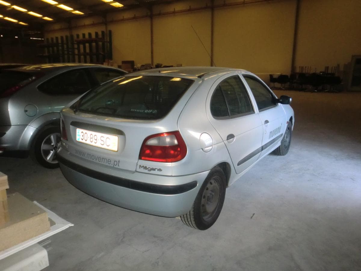 RENAULT MEGANE — image 4