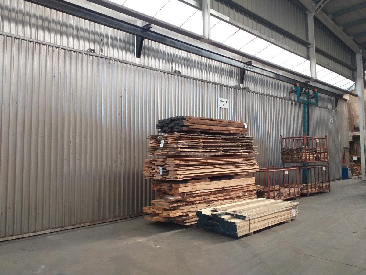 Armazém Industrial + Maquinaria + Eq. Escritório · Paredes — imagem 12