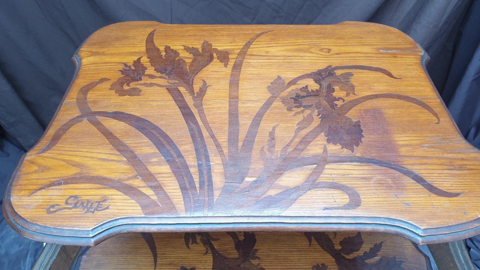 Mesa de apoio francesa — imagen 2