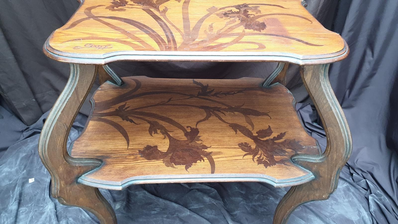 Mesa de apoio francesa — imagen 3