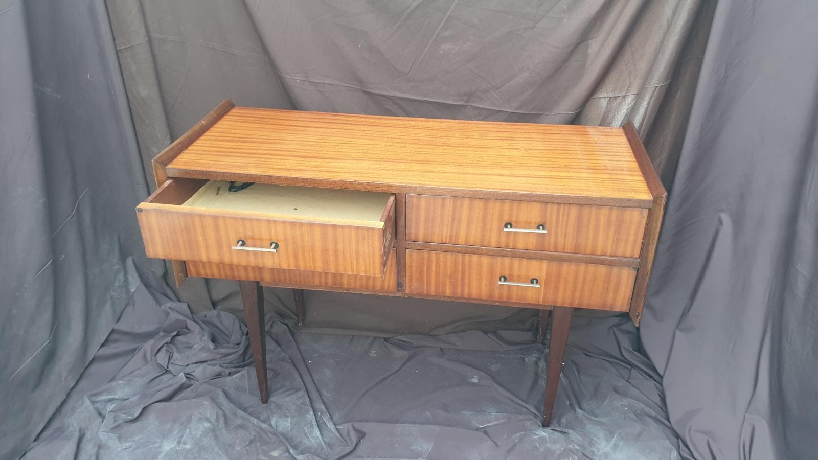 Commode — image 2