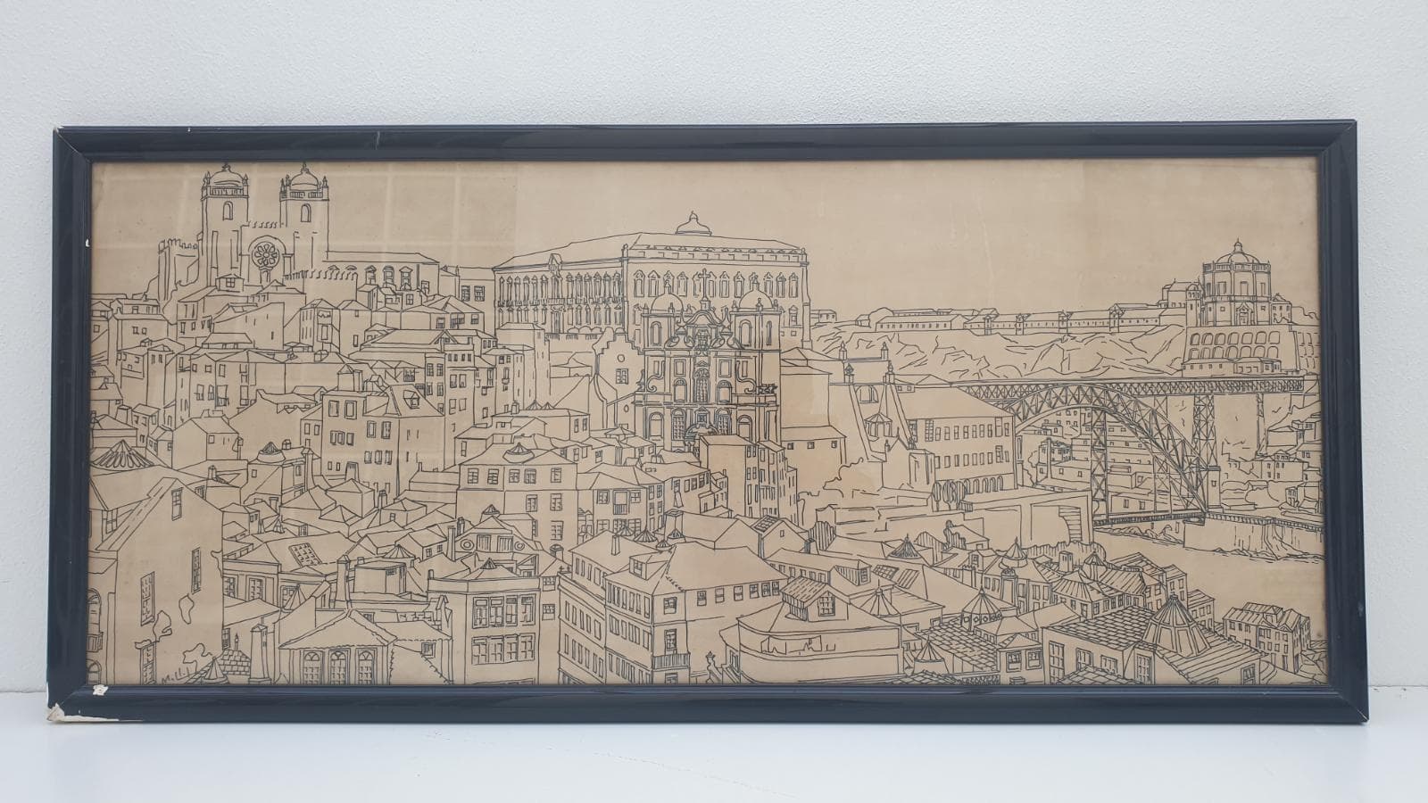 Trabalho a pena com vista do Porto, assinada “MIL” — imagen 1