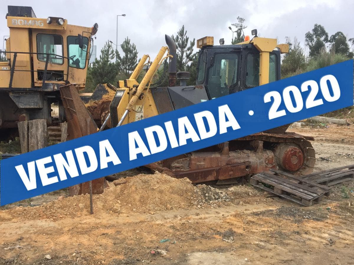 Pá carregadora de rastos — imagem 1