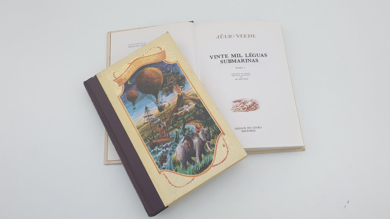 2 Volumes de “JULIO VERNE”